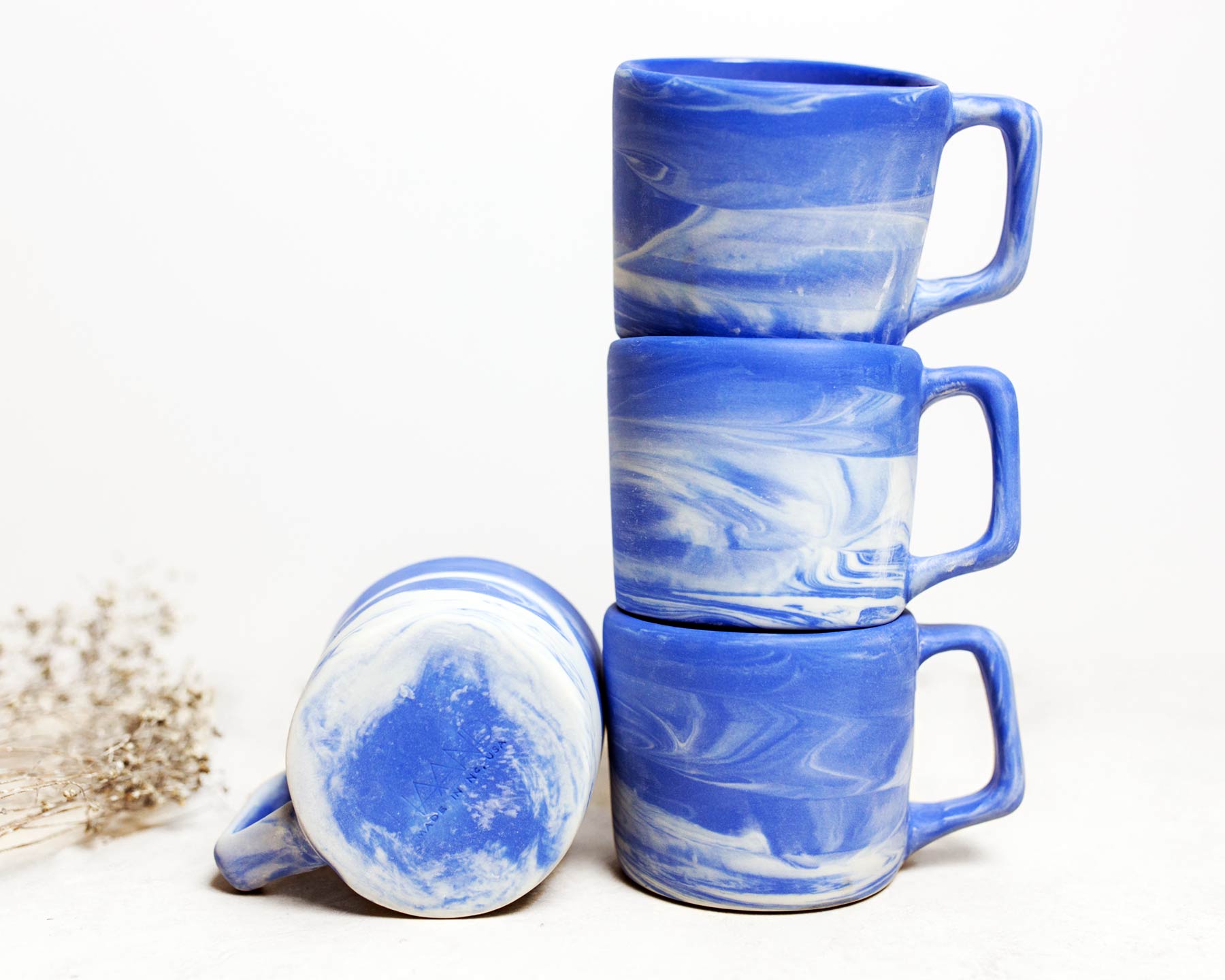 Cups & Mugs